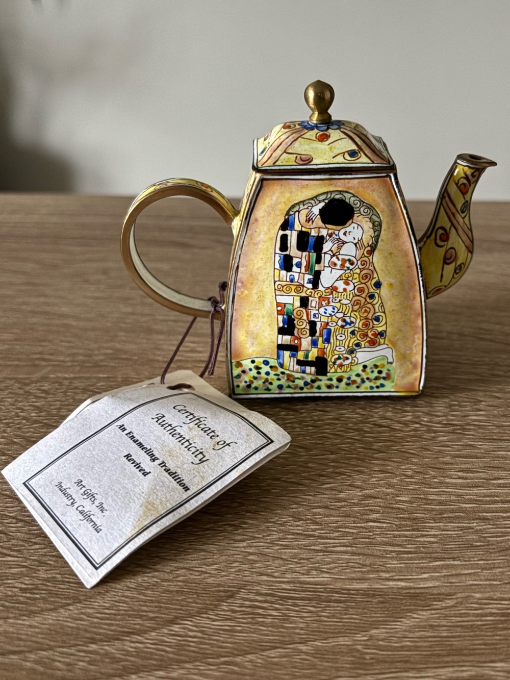 RARE VTG Kelvin Chen Klimt The Kiss Mini Enamel Teapot Trinket Box w COA